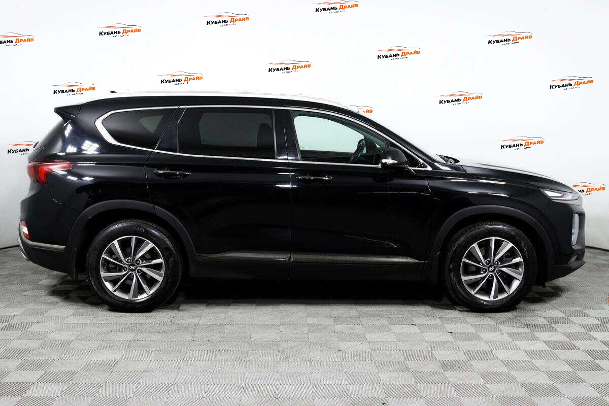 Hyundai Santa Fe 2020 года с пробегом. Фото: #3