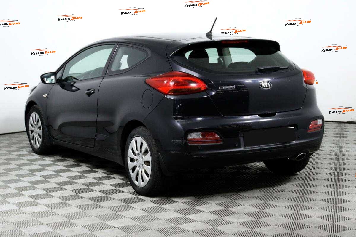 Kia Ceed 2014 года с пробегом. Фото: #6