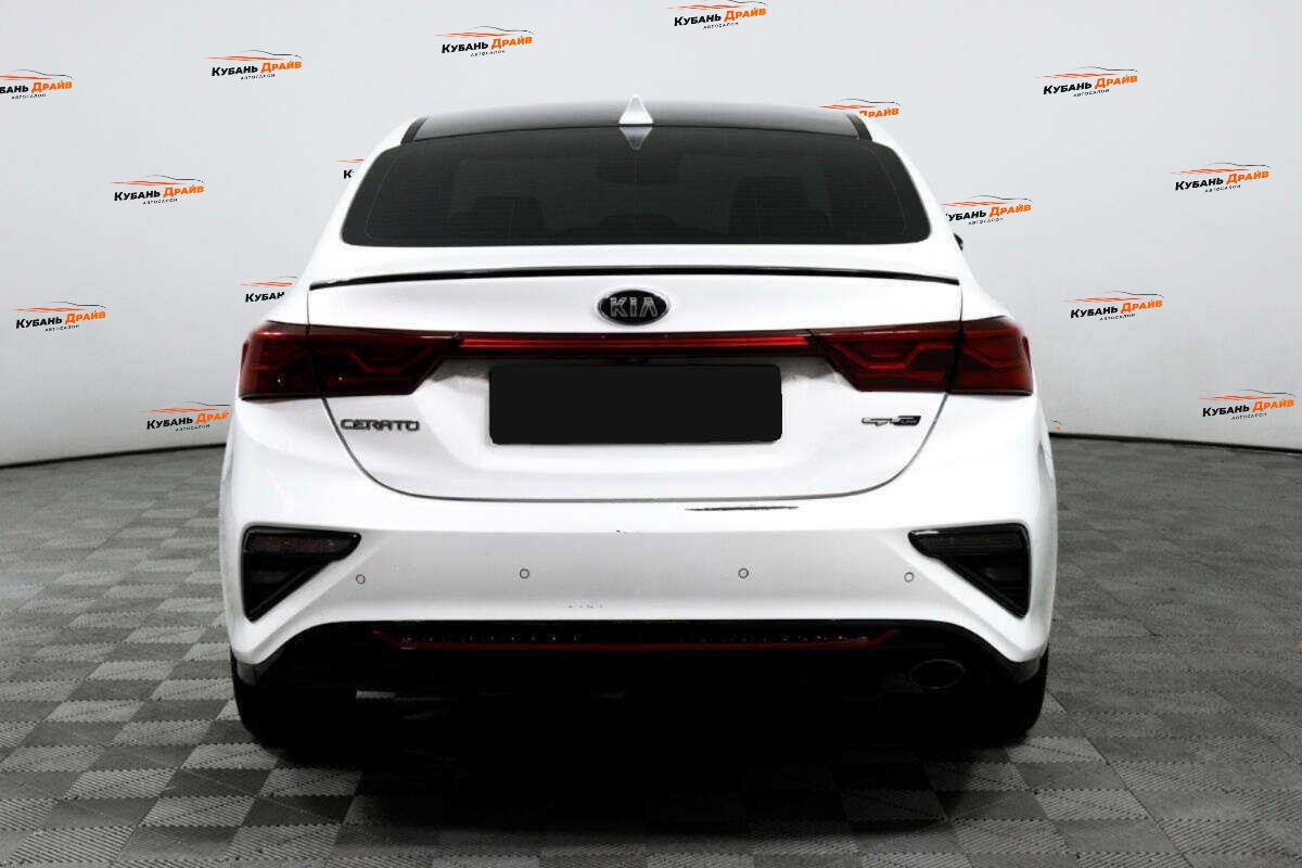 Kia Cerato 2020 года с пробегом. Фото: #5
