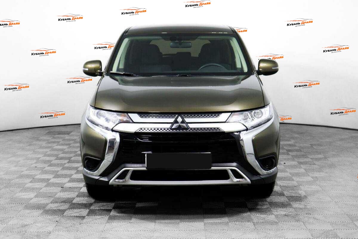 Mitsubishi Outlander 2020 года с пробегом. Фото: #1