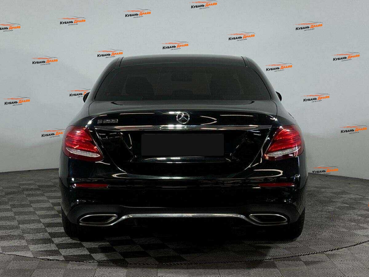 Mercedes-Benz E-Класс 2016 года с пробегом. Фото: #4