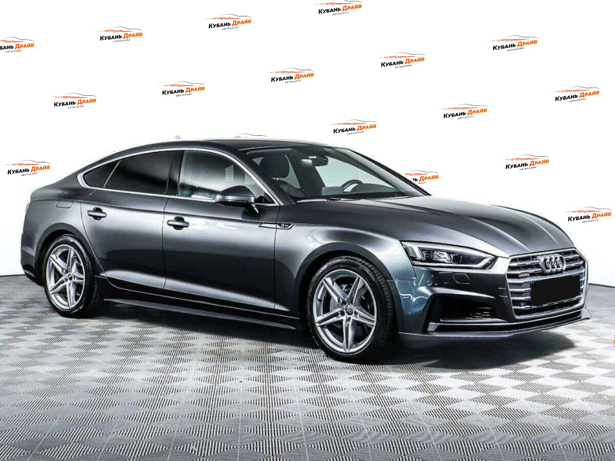 Audi A5 2018 года с пробегом. Фото: #2