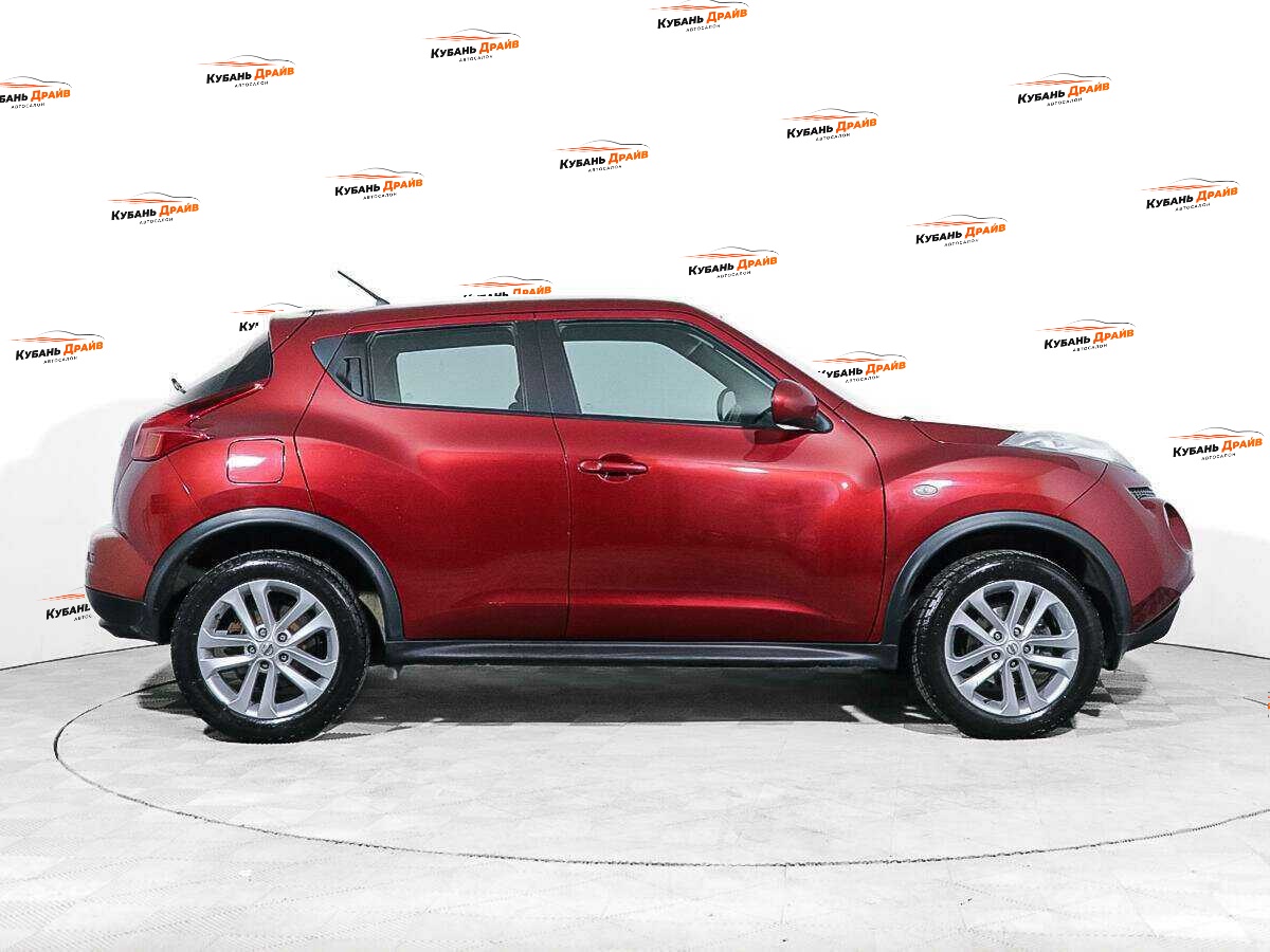 Nissan Juke 2014 года с пробегом. Фото: #3