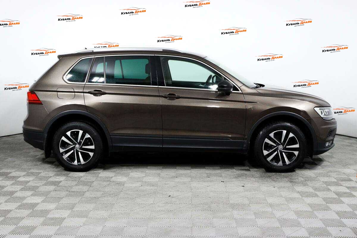 Volkswagen Tiguan 2020 года с пробегом. Фото: #3