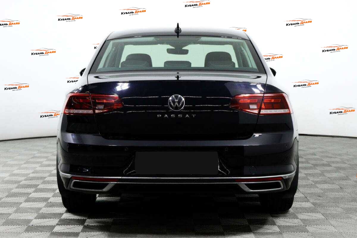 Volkswagen Passat 2021 года с пробегом. Фото: #5