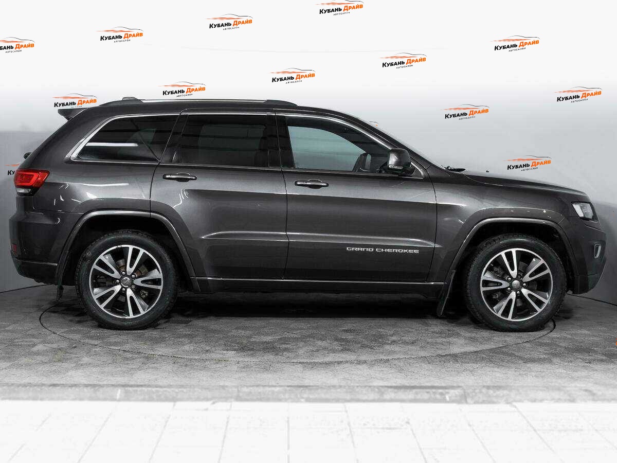 Jeep Grand Cherokee 2014 года с пробегом. Фото: #3
