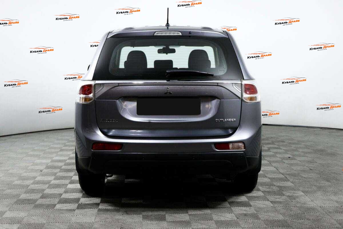 Mitsubishi Outlander 2012 года с пробегом. Фото: #5