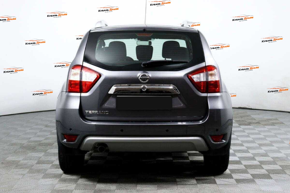 Nissan Terrano 2018 года с пробегом. Фото: #5