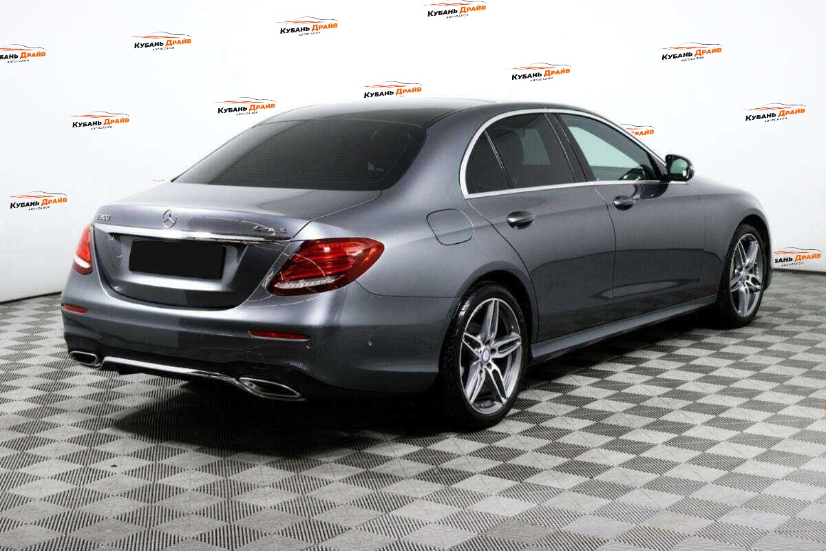 Mercedes-Benz E-Класс 2016 года с пробегом. Фото: #4