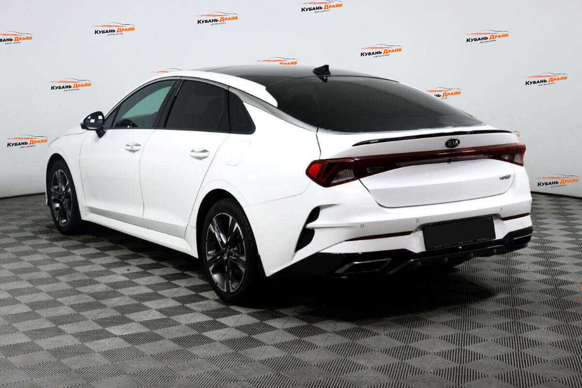 Kia K5 2020 года с пробегом. Фото: #6