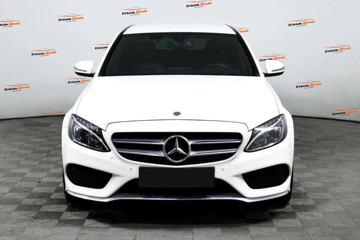 Mercedes-Benz C-Класс 2017 года с пробегом. Фото: #1