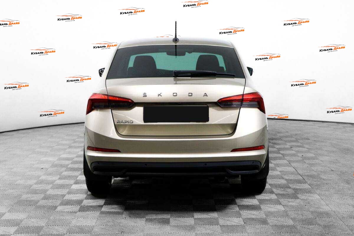 Skoda Rapid 2020 года с пробегом. Фото: #4