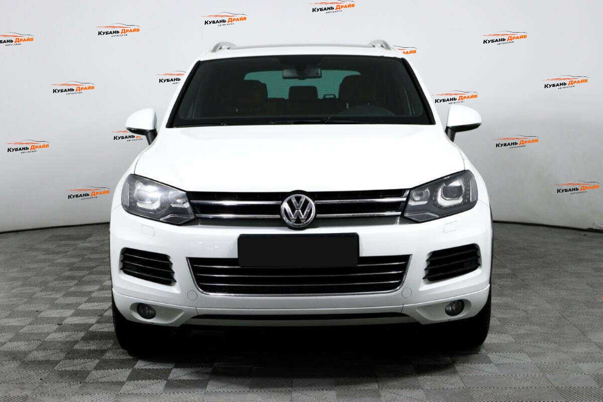 Volkswagen Touareg 2013 года с пробегом. Фото: #1