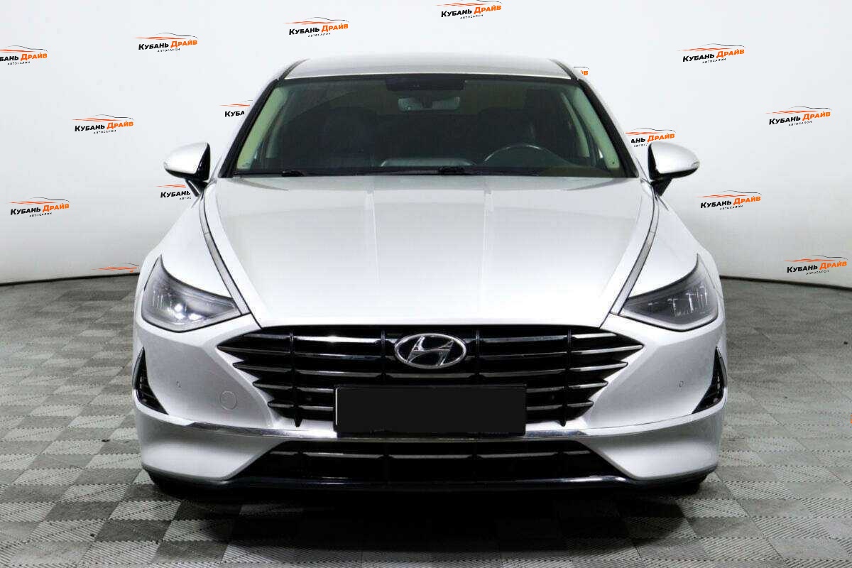 Hyundai Sonata 2020 года с пробегом. Фото: #1