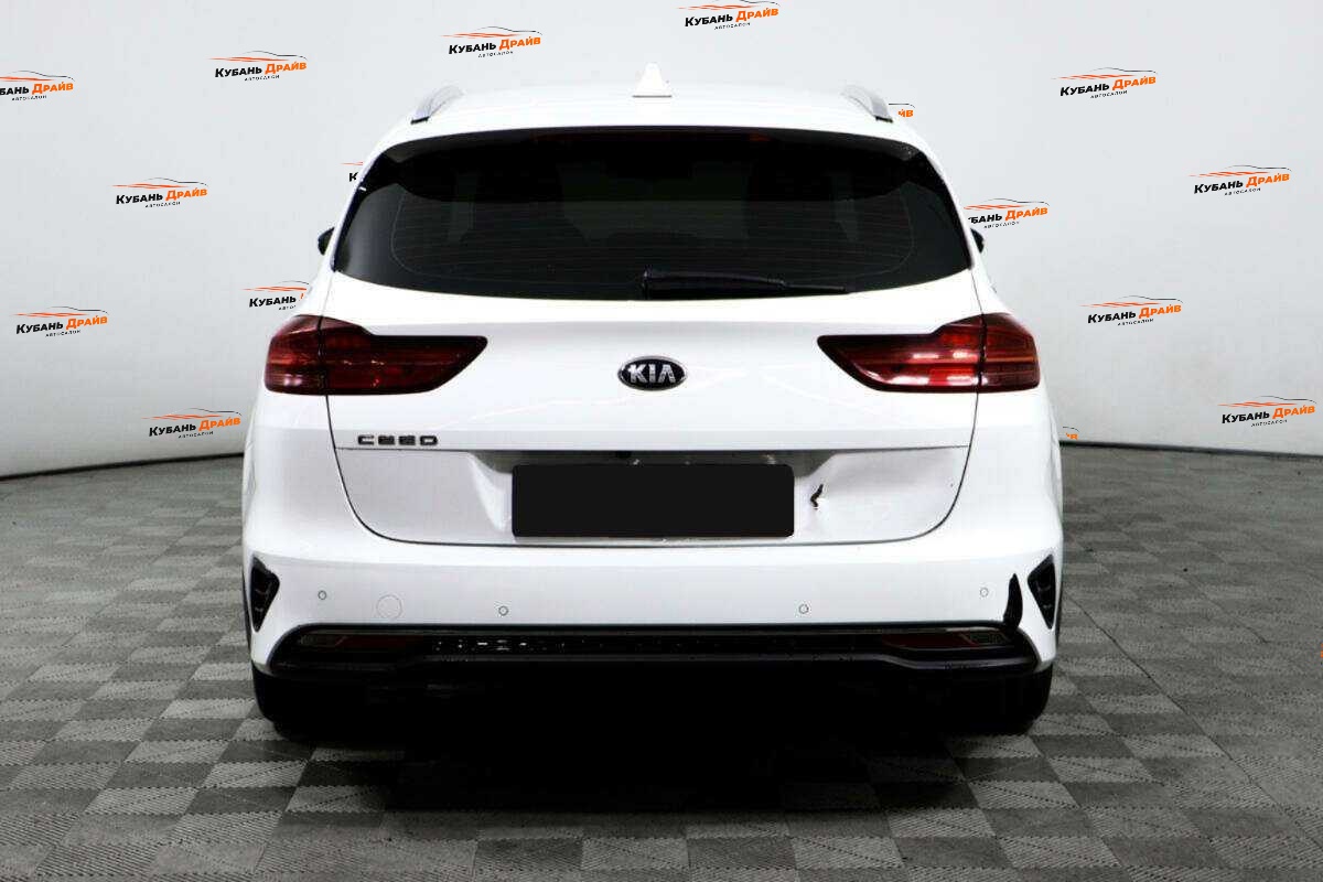 Kia Ceed 2019 года с пробегом. Фото: #5