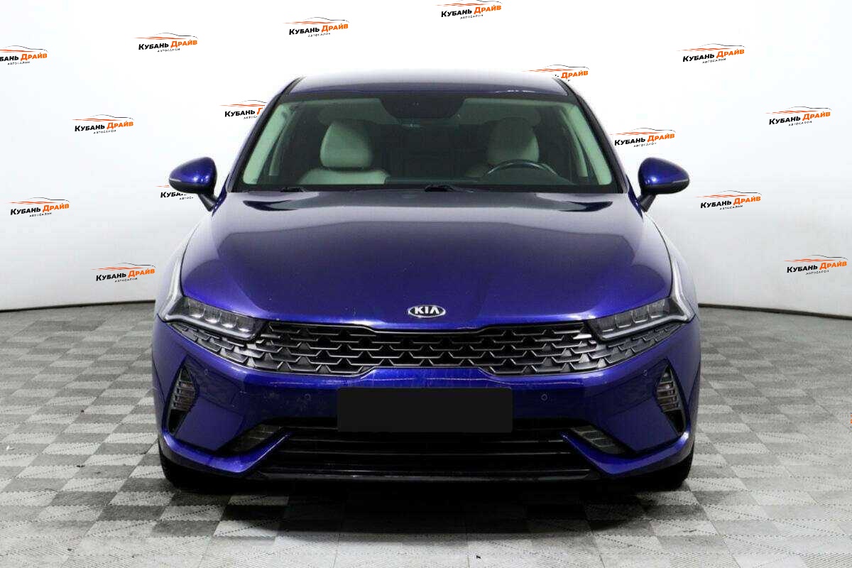 Kia K5 2021 года с пробегом. Фото: #1