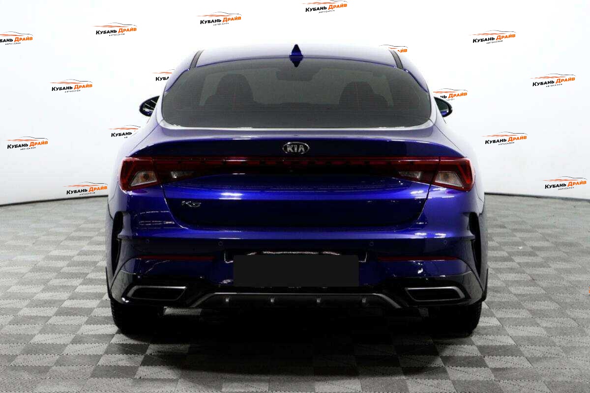 Kia K5 2021 года с пробегом. Фото: #5