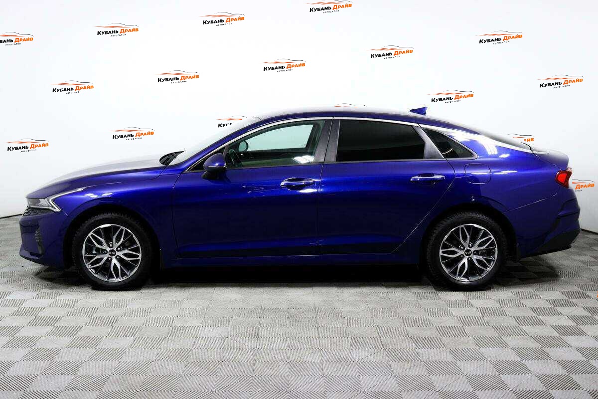 Kia K5 2021 года с пробегом. Фото: #7