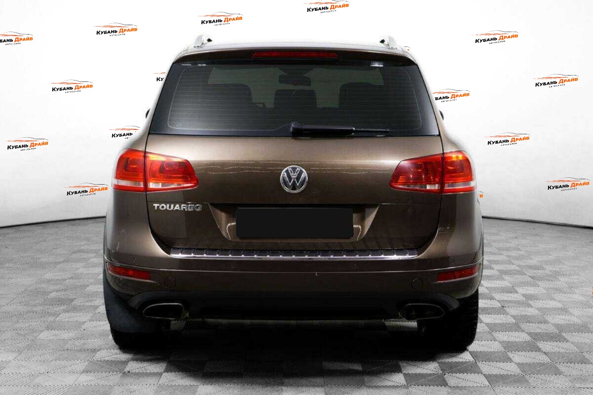 Volkswagen Touareg 2012 года с пробегом. Фото: #5