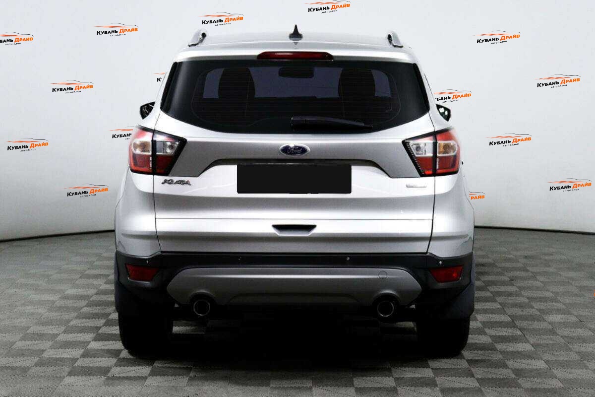 Ford Kuga 2017 года с пробегом. Фото: #5