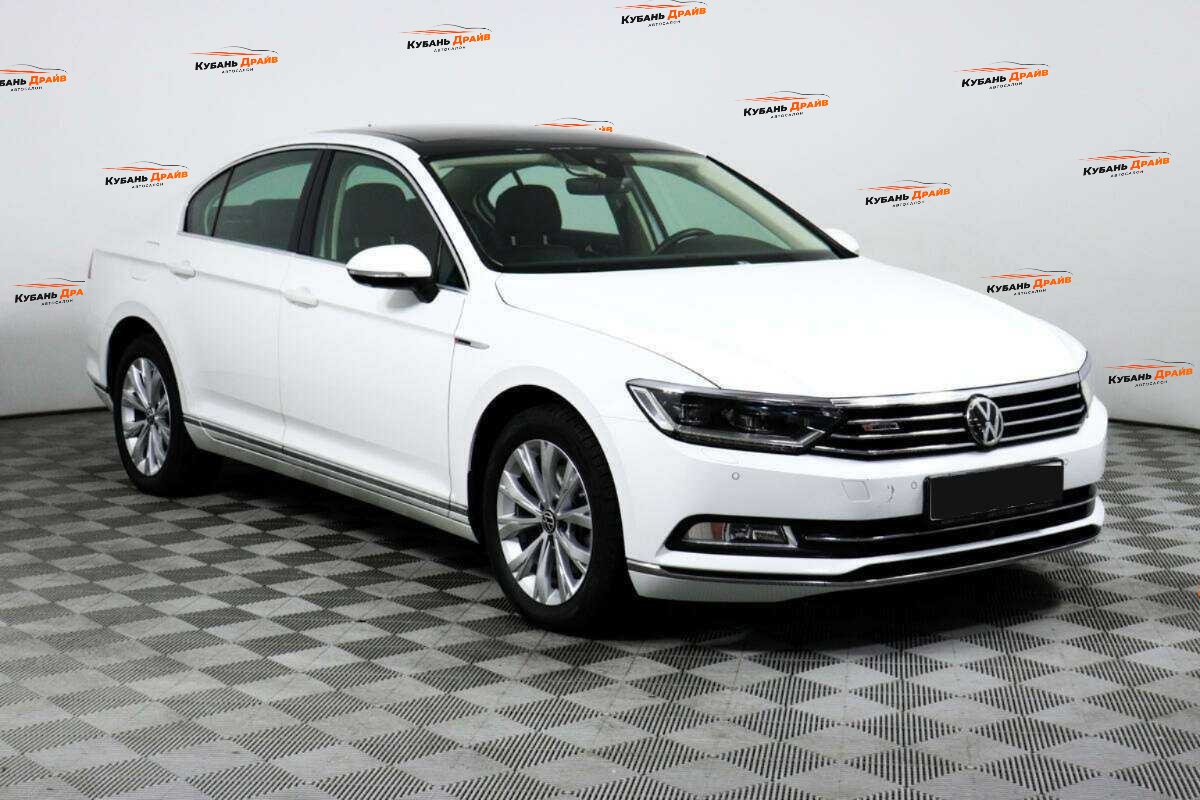 Volkswagen Passat 2018 года с пробегом. Фото: #1