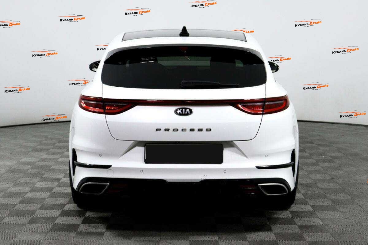 Kia Proceed 2019 года с пробегом. Фото: #5