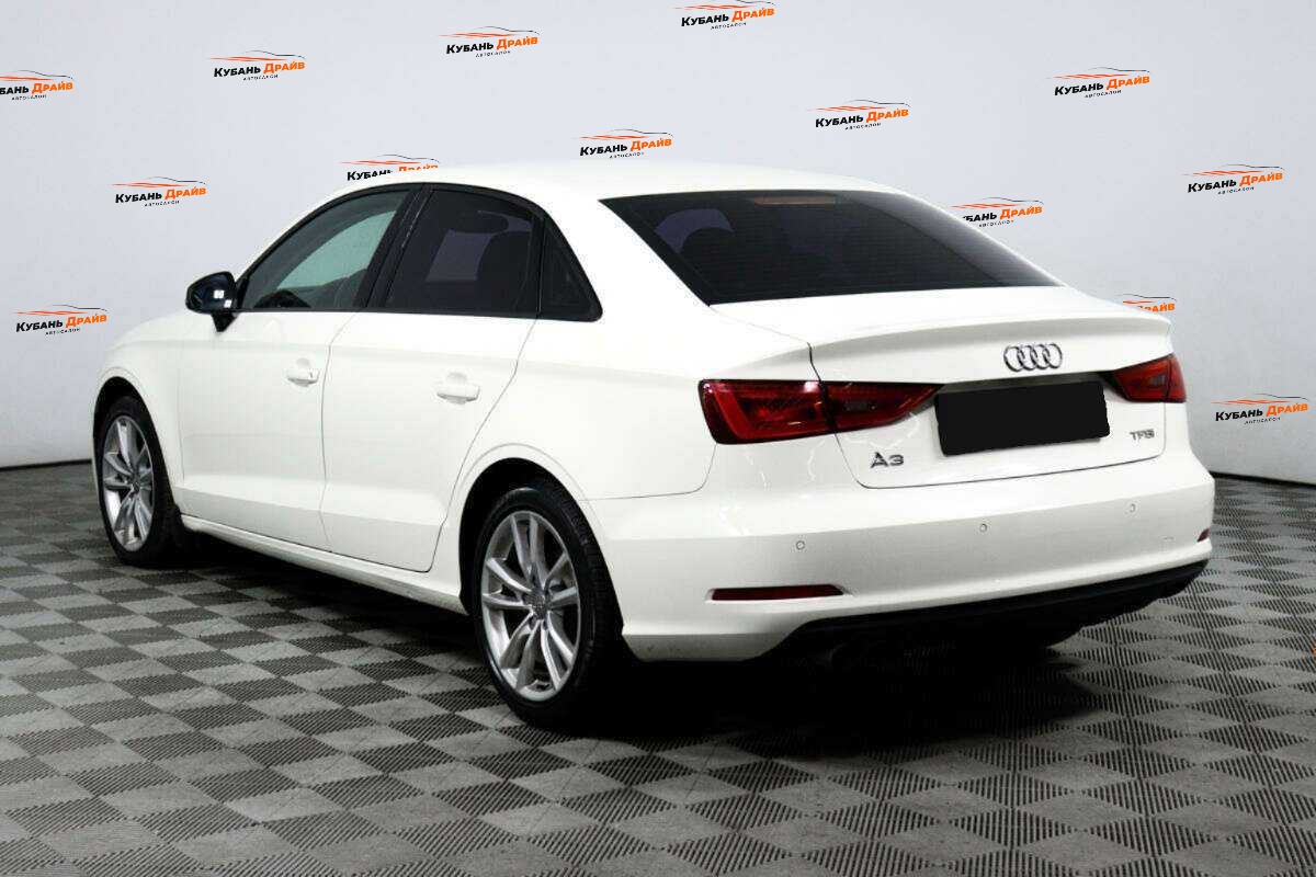 Audi A3 2015 года с пробегом. Фото: #6