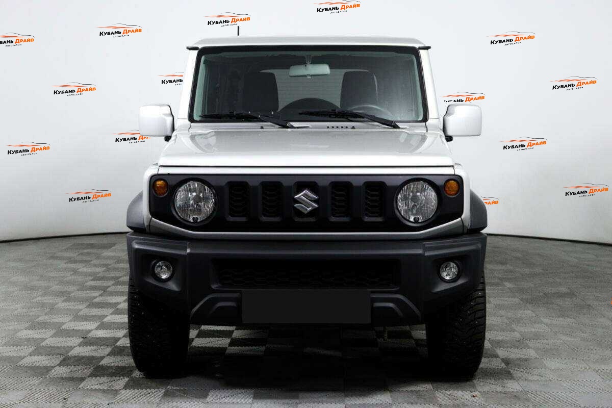 Suzuki Jimny 2020 года с пробегом. Фото: #1