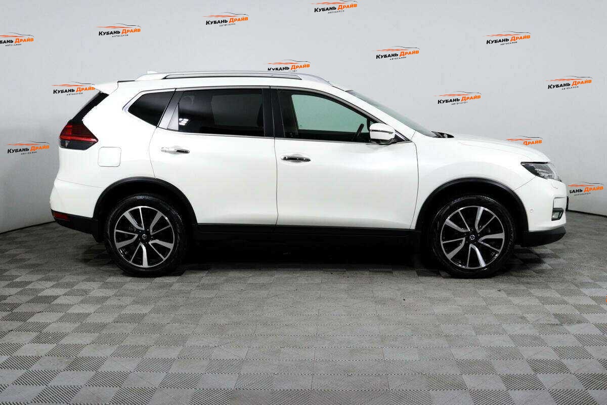 Nissan X-Trail 2021 года с пробегом. Фото: #3