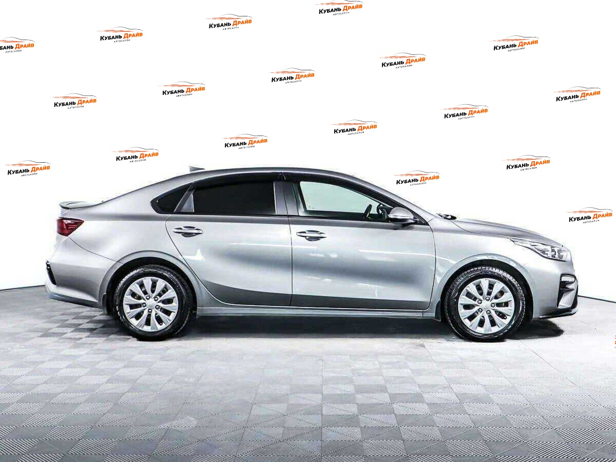 Kia Cerato 2019 года с пробегом. Фото: #3