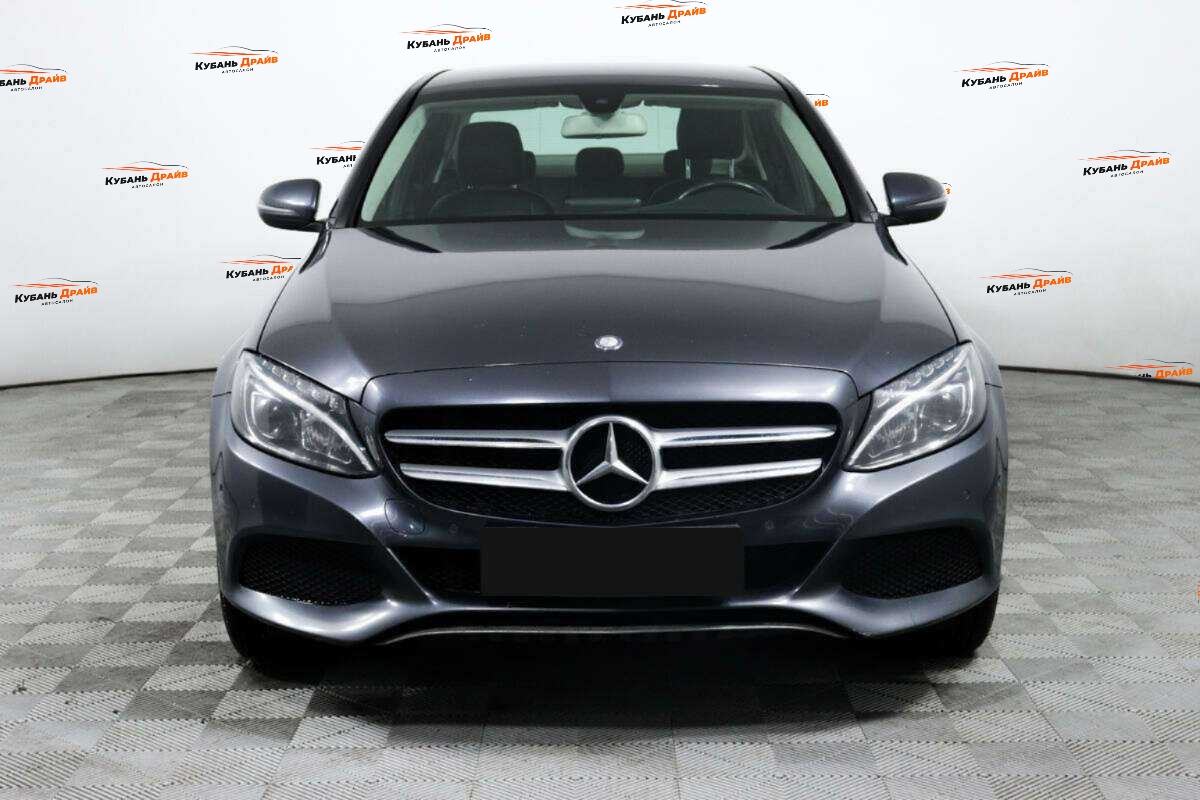 Mercedes-Benz C-Класс 2015 года с пробегом. Фото: #1