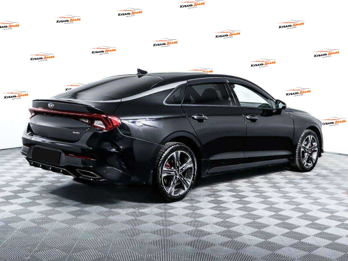 Kia K5 2021 года с пробегом. Фото: #4