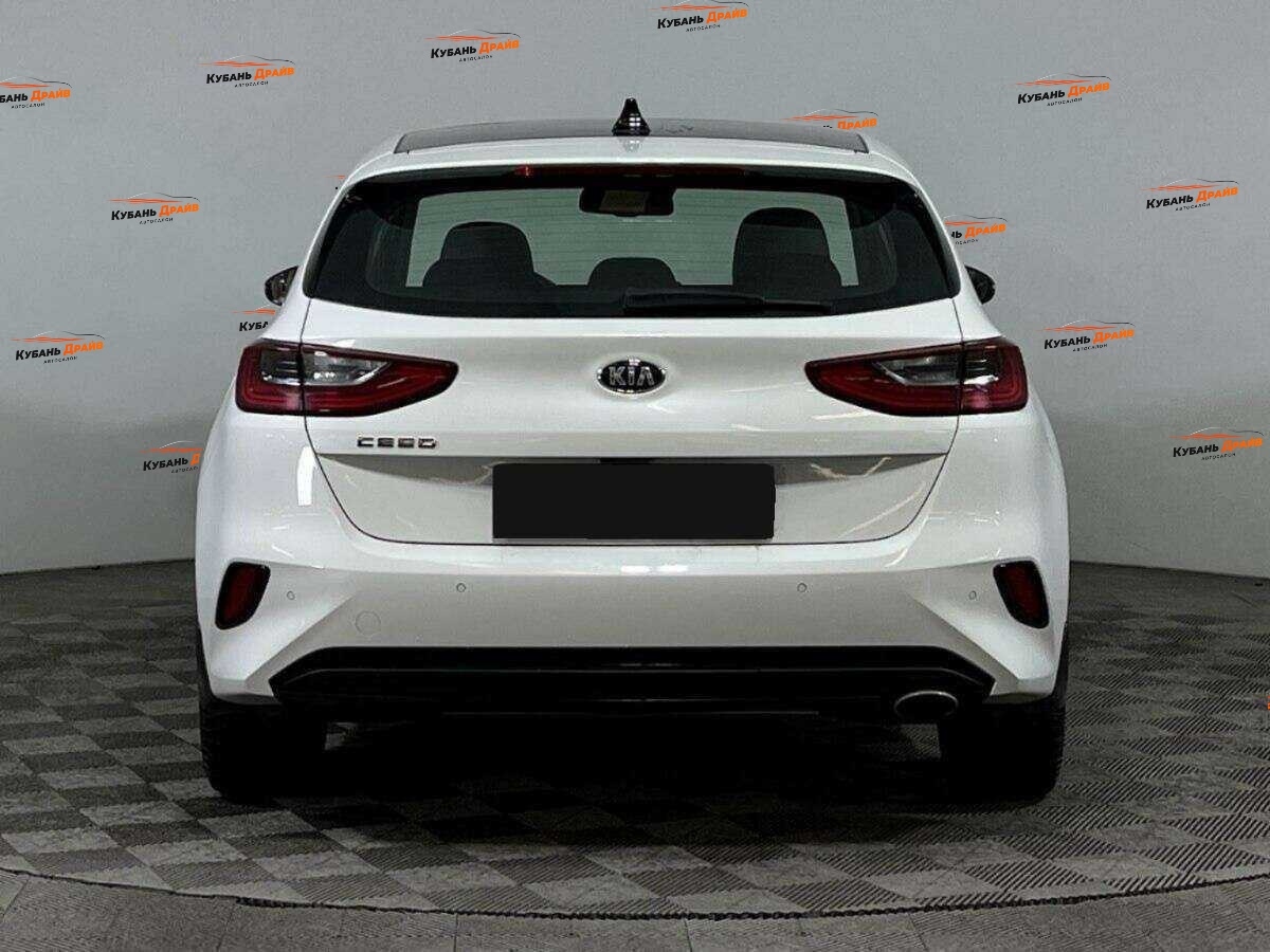 Kia Ceed 2018 года с пробегом. Фото: #5