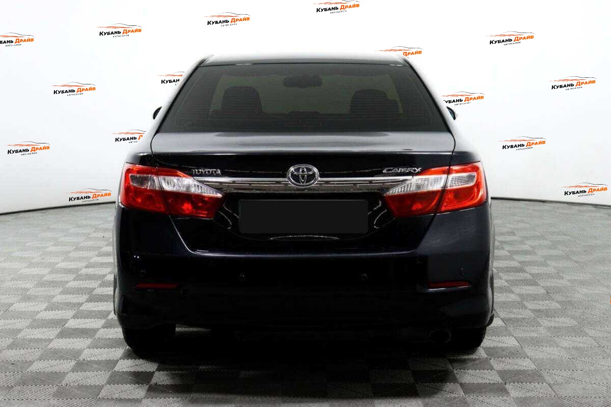 Toyota Camry 2012 года с пробегом. Фото: #5