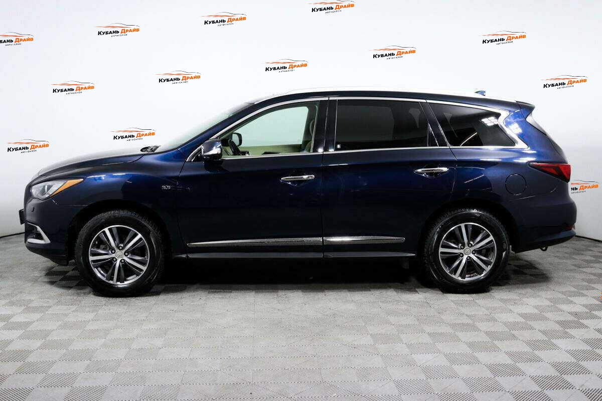 Infiniti QX60 2018 года с пробегом. Фото: #7