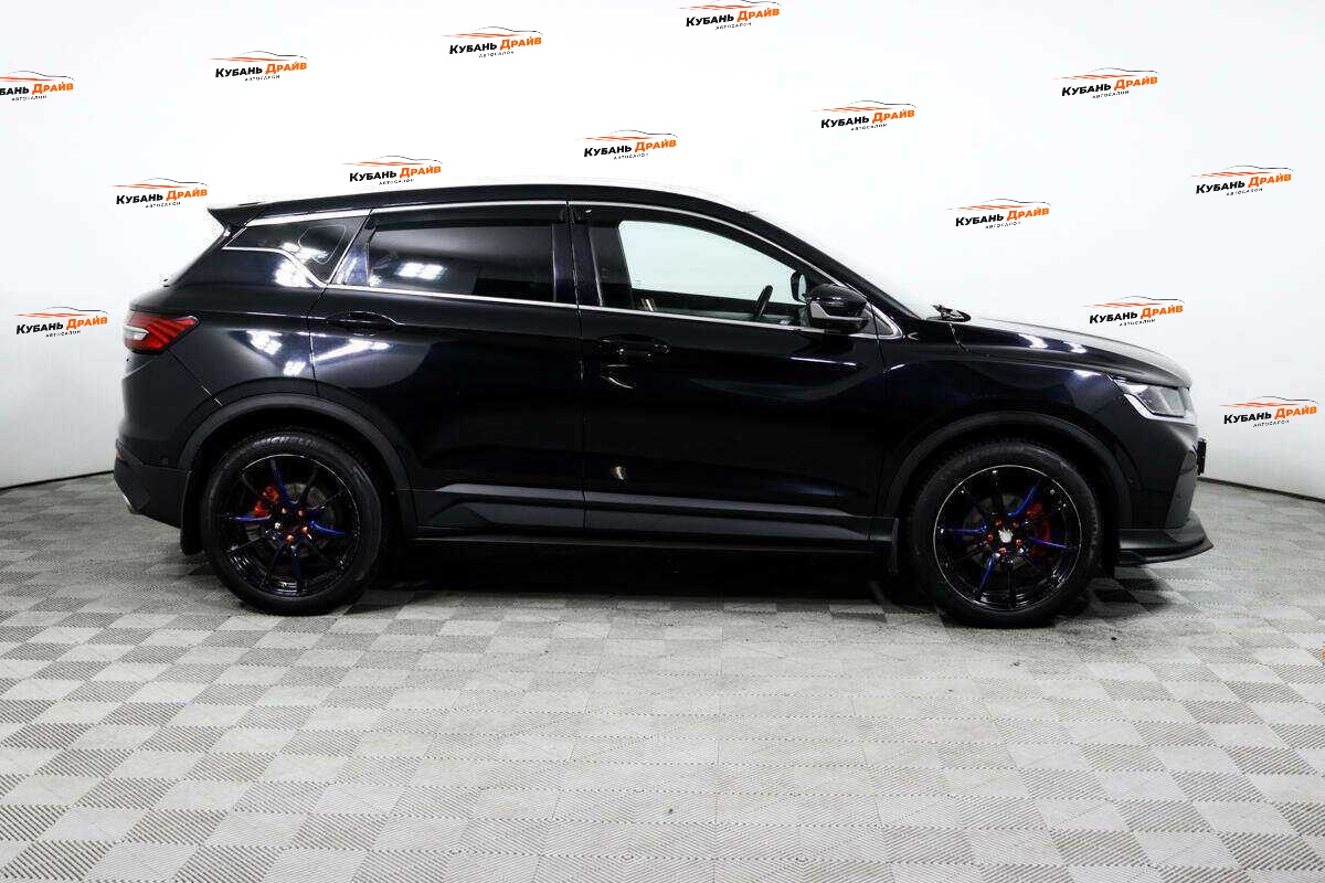 Geely Coolray 2021 года с пробегом. Фото: #3