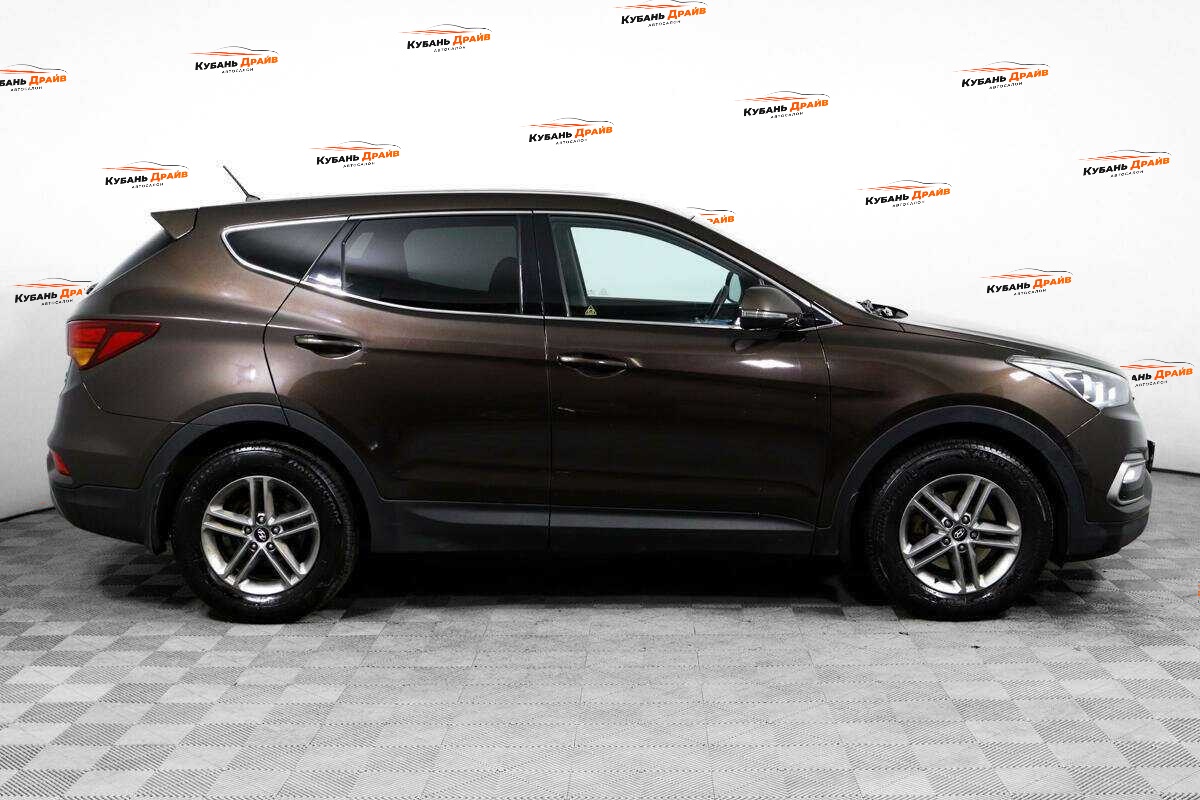 Hyundai Santa Fe 2016 года с пробегом. Фото: #3