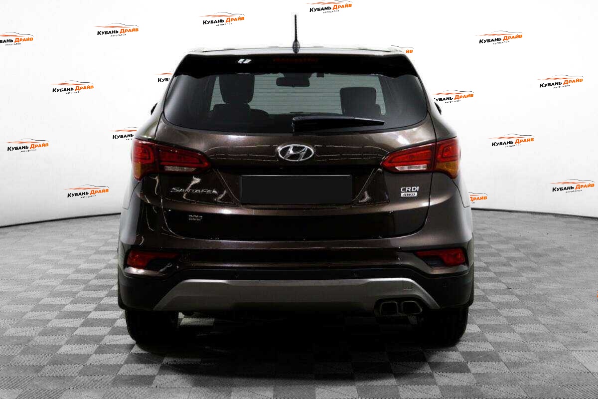 Hyundai Santa Fe 2016 года с пробегом. Фото: #5