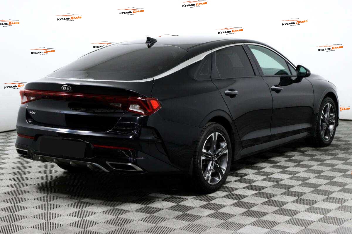 Kia K5 2021 года с пробегом. Фото: #4