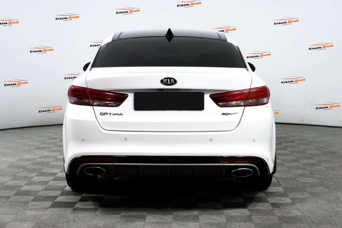 Kia Optima 2017 года с пробегом. Фото: #5