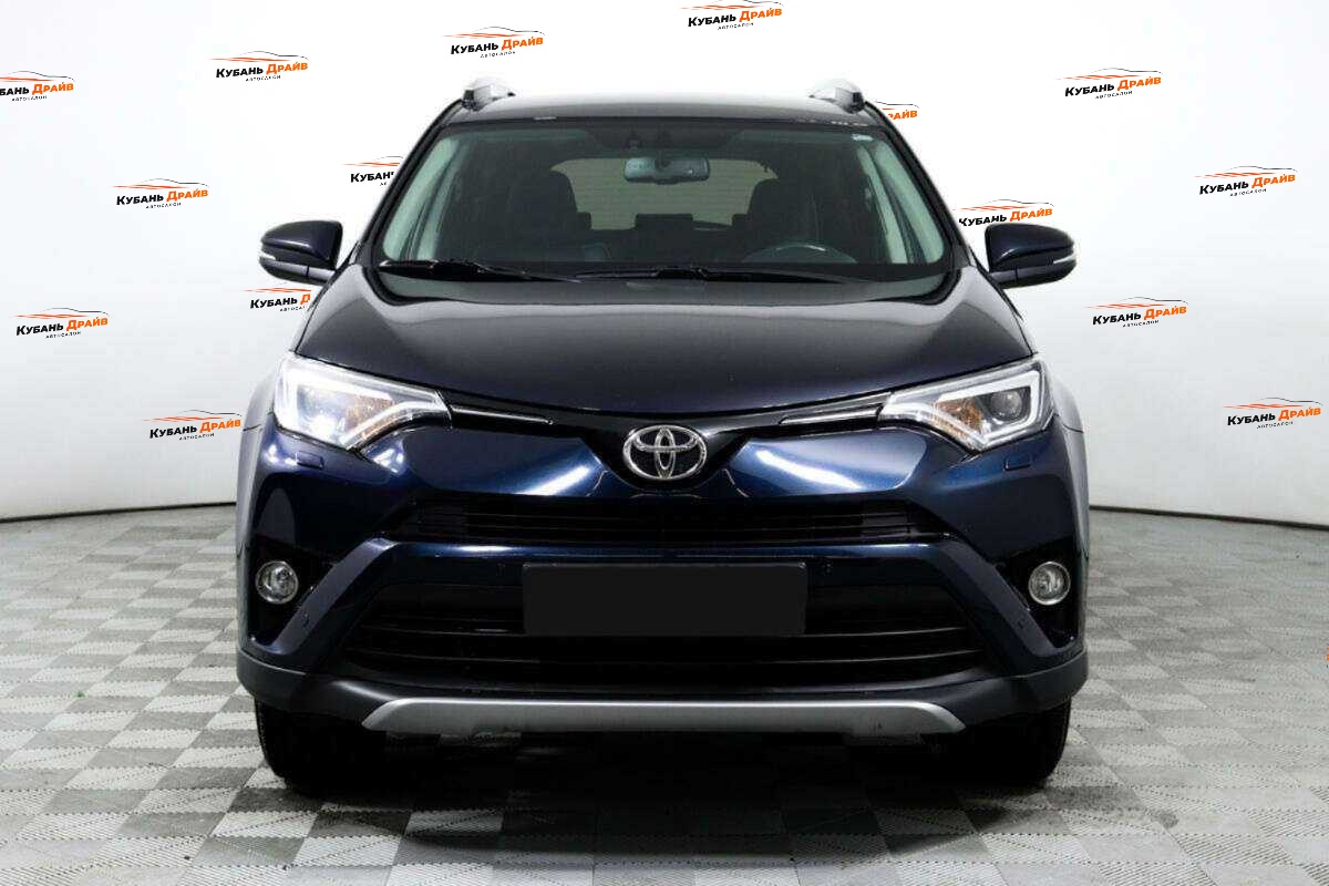 Toyota RAV4 2019 года с пробегом. Фото: #1