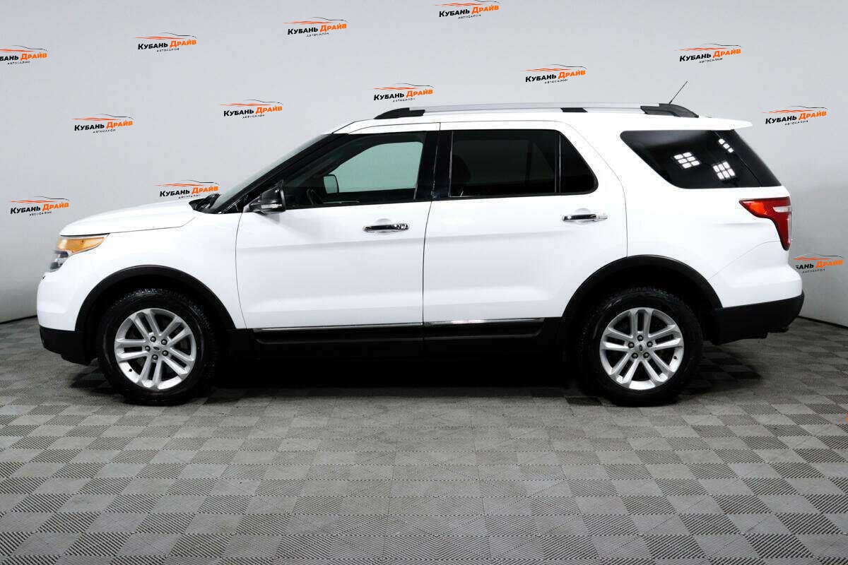Ford Explorer 2015 года с пробегом. Фото: #7