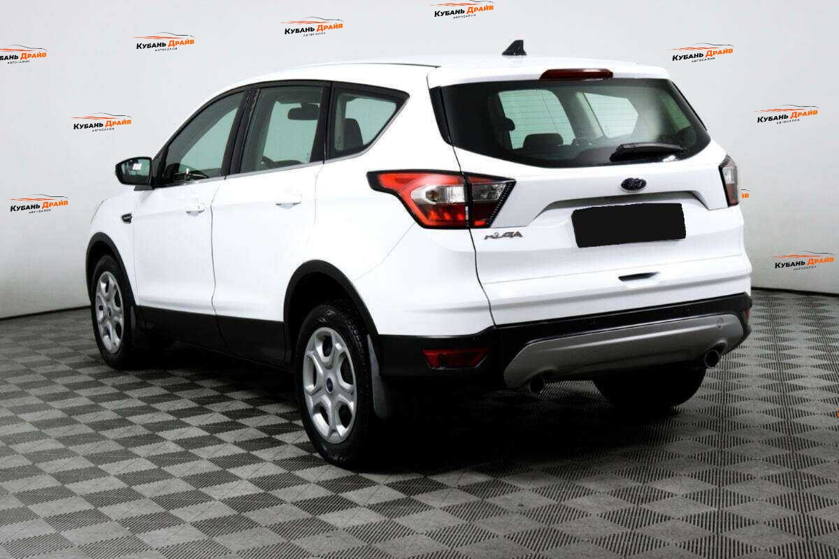 Ford Kuga 2018 года с пробегом. Фото: #6