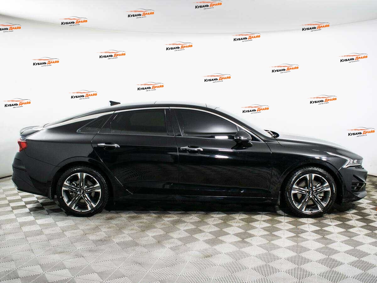 Kia K5 2020 года с пробегом. Фото: #3