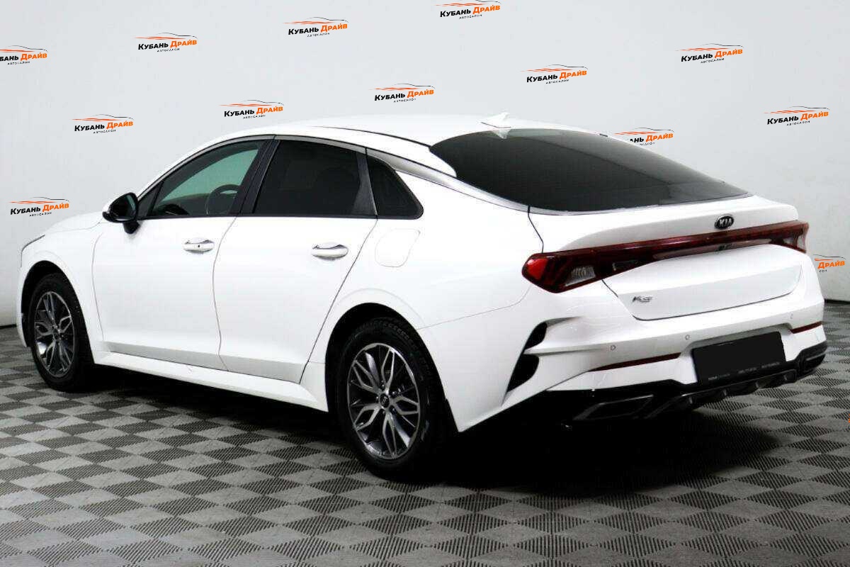 Kia K5 2021 года с пробегом. Фото: #6