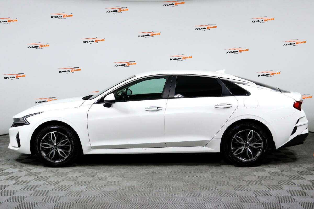 Kia K5 2021 года с пробегом. Фото: #7