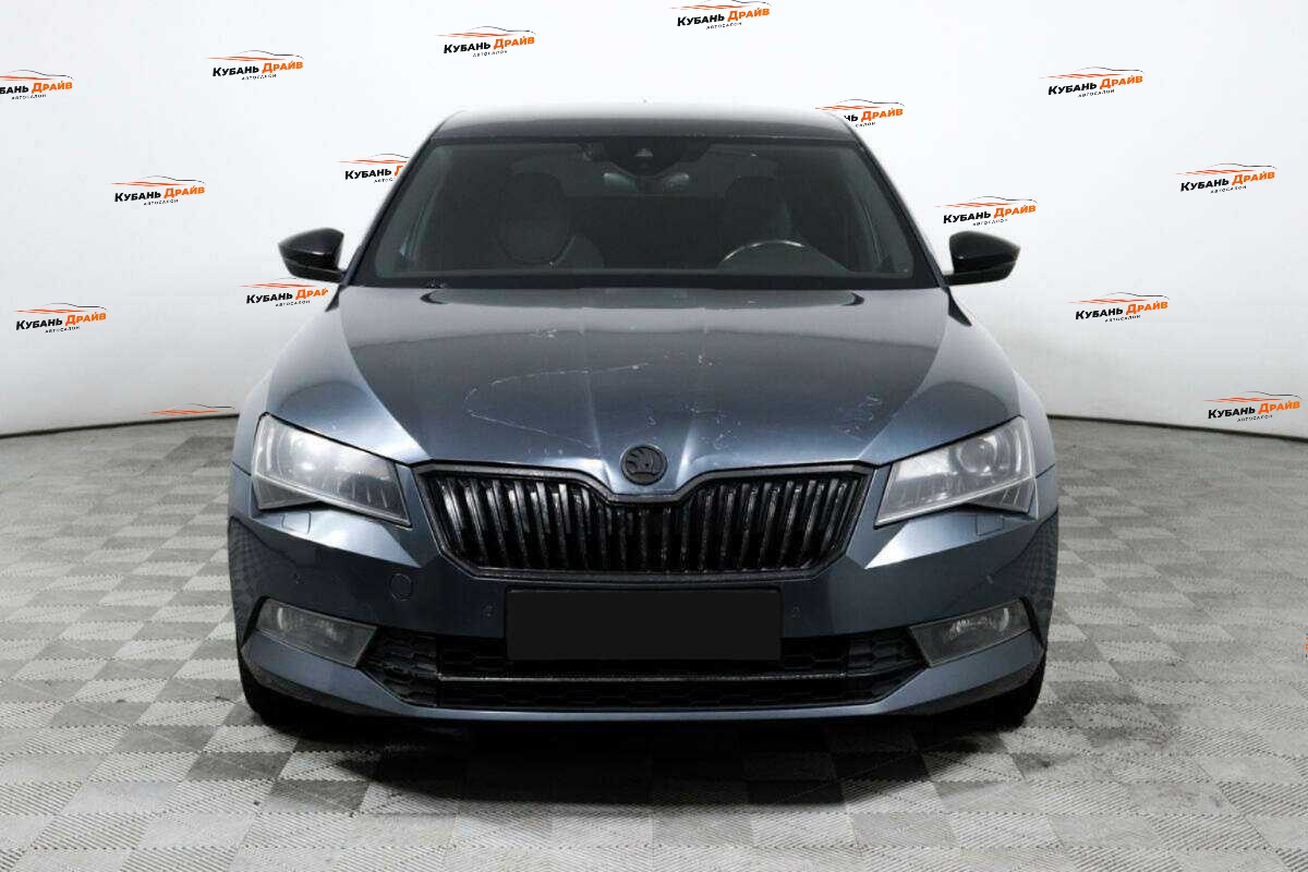 Skoda Superb 2017 года с пробегом. Фото: #1