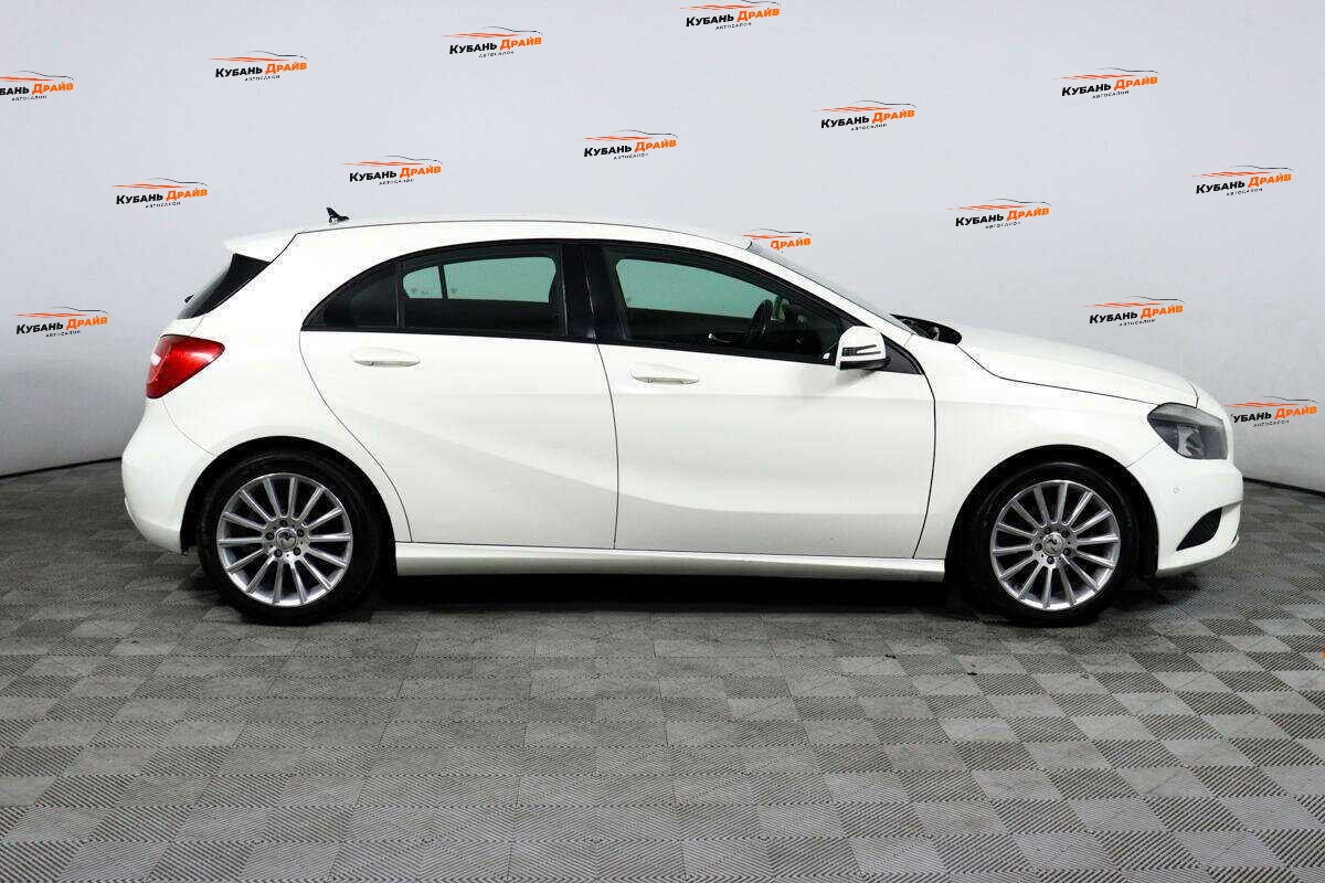 Mercedes-Benz A-Класс 2014 года с пробегом. Фото: #3