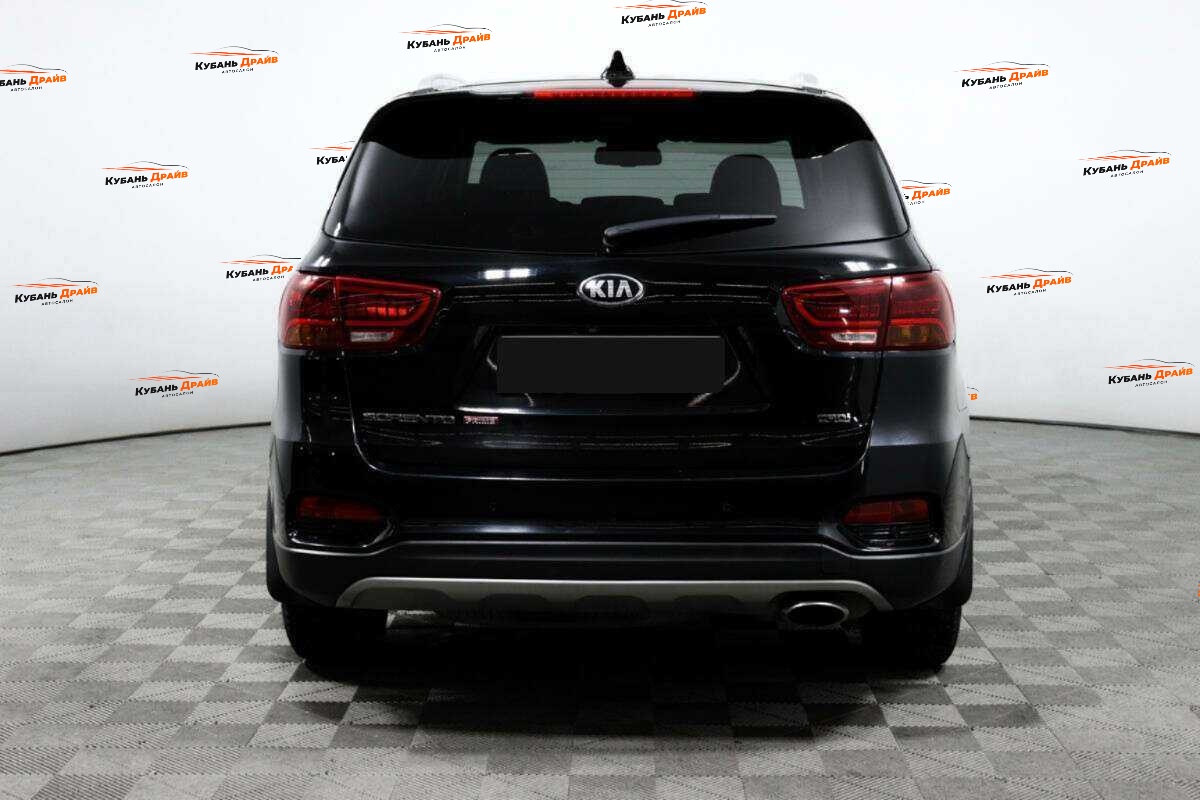 Kia Sorento 2018 года с пробегом. Фото: #5