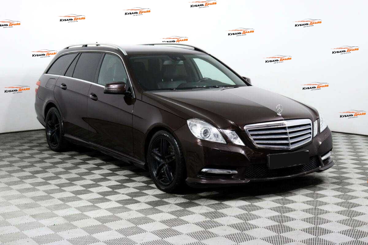 Mercedes-Benz E-Класс 2012 года с пробегом. Фото: #2